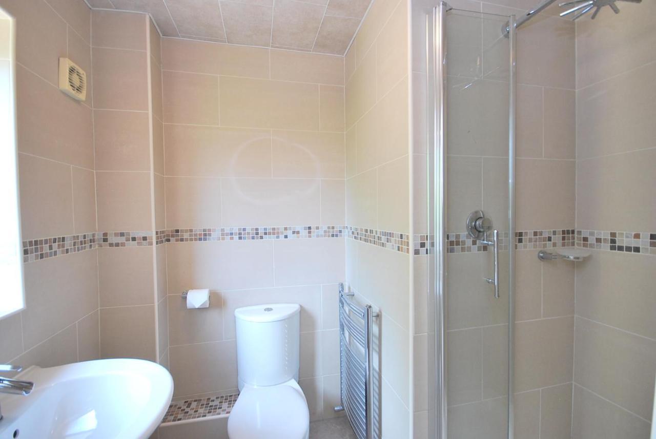 Lostock Entire And Exclusive Four Bed Detached Villa المظهر الخارجي الصورة